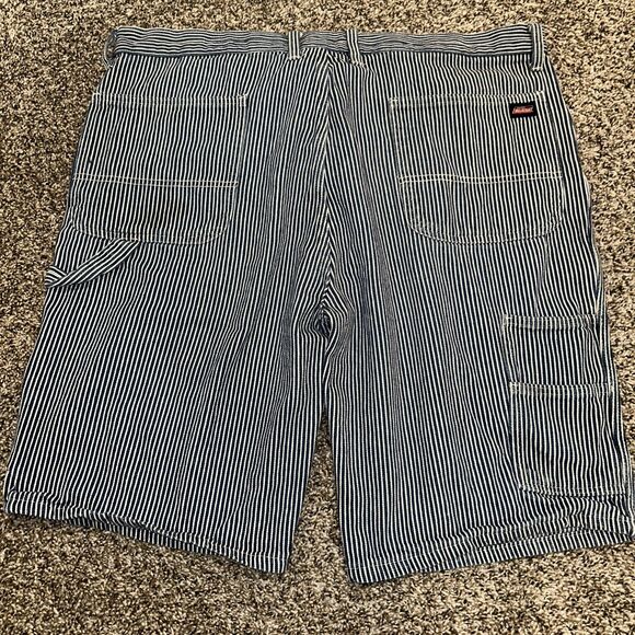 Vintage Dickies Hickory Stripe Denim Painter Shorts Shorts Men's W40 - Picture 6 of 7